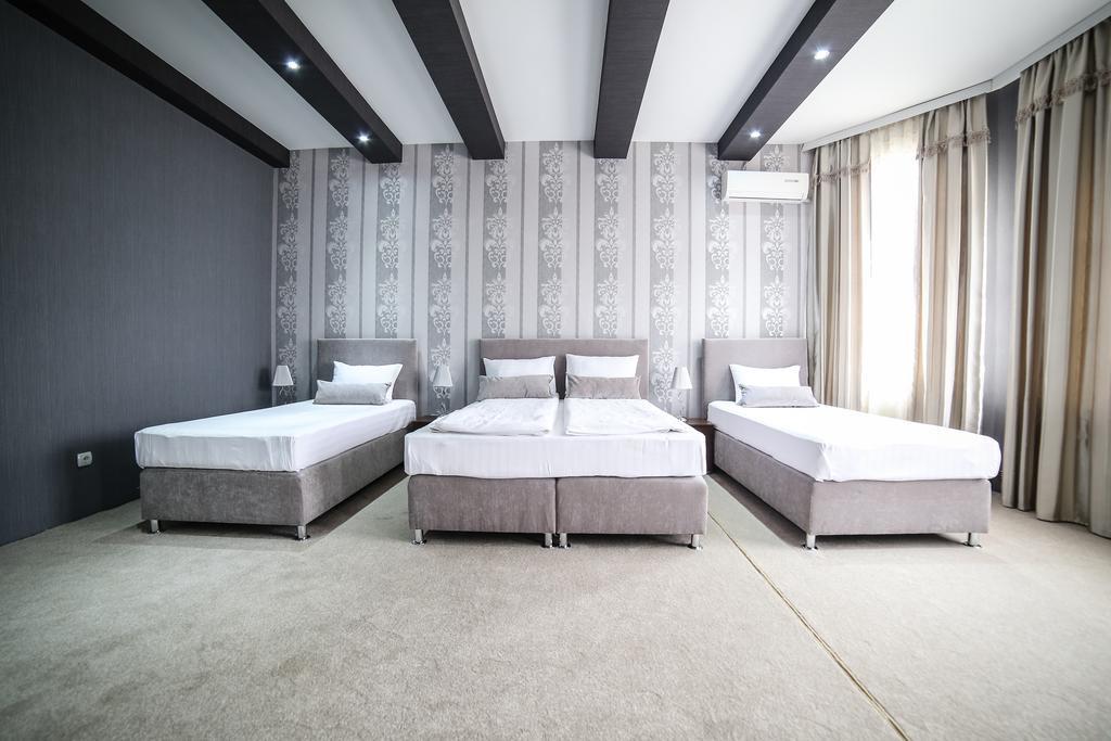 Garni Hotel Radovic Kragujevac Exterior photo
