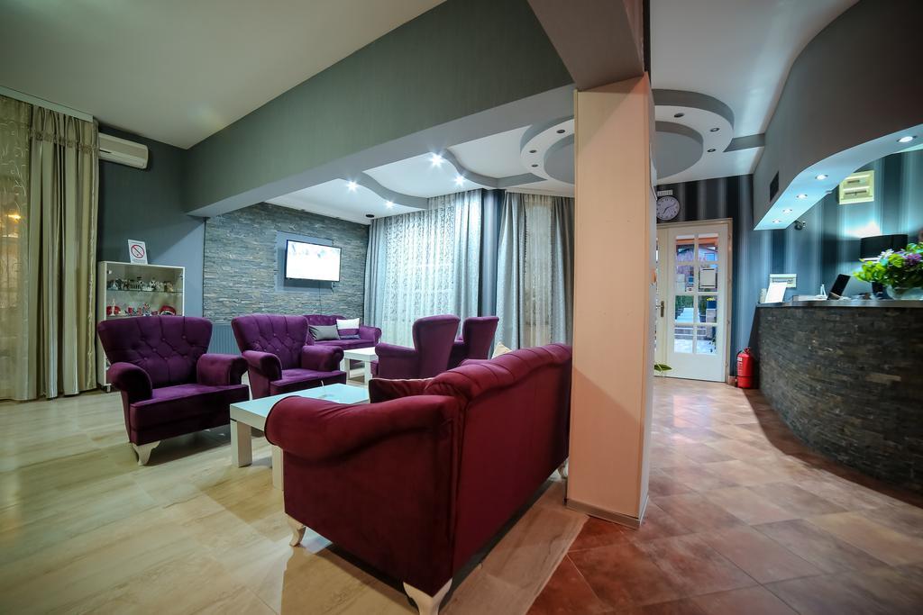 Garni Hotel Radovic Kragujevac Exterior photo