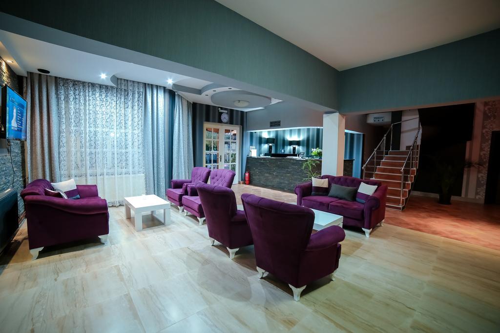 Garni Hotel Radovic Kragujevac Exterior photo