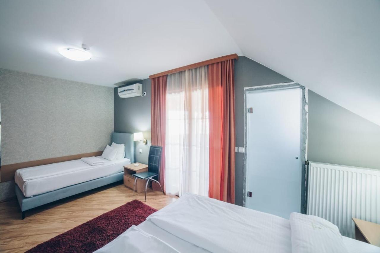 Garni Hotel Radovic Kragujevac Exterior photo